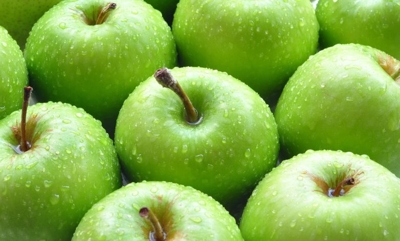 التفاح الأخضر لحصى المرارة