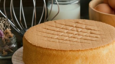 صورة طريقة عمل الكيكة العادية بالكاكاو