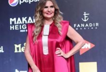 صورة فستان يسرا في افتتاح مهرجان الجونة السينمائي 2020